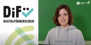 Links im Bild das DiF&uuml;-Logo, rechts unsere Digitalexpertin Theresa Kuper vor gr&uuml;nem Hintergrund