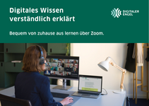 Bild der Postkarte mit einer Mobilreferentin des Digitalen Engel vor Bildschirmen