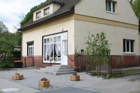 Haus, in dem der AWO Ortsverein in R&uuml;dersdorf seinen Sitz hat