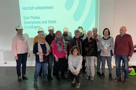 Die Teilnehmenden aus Bad Liebenstein l&auml;cheln in die Kamera.