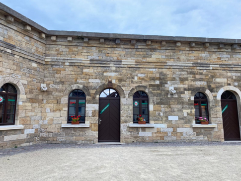 Ein Foto von der Bastion 7 von au&szlig;en.