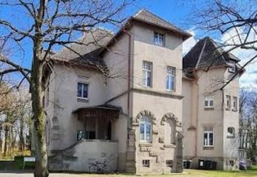 Die Villa M&uuml;hlanger (ein denkmalgesch&uuml;tzes Geb&auml;ude)